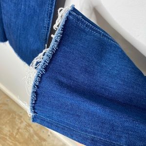 Mother The Mid-Rise Dazzler Crop Fray Size 28 Jeans Squeeze It